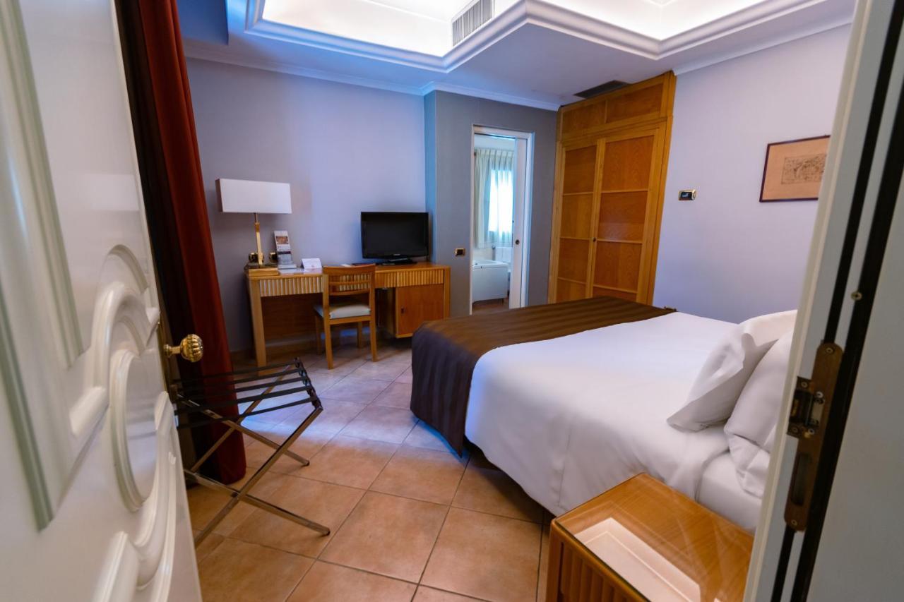 Hotel Forum Pompeii Eksteriør bilde